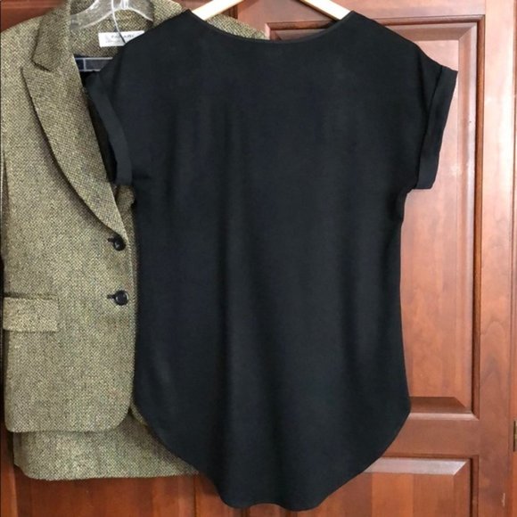 Metaphor | NWOT Cuffed V-Neck Tee - Picture 2 of 9